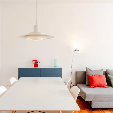 Viva Nanda's Place *