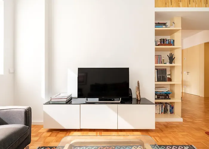 Viva Nanda's Place Porto